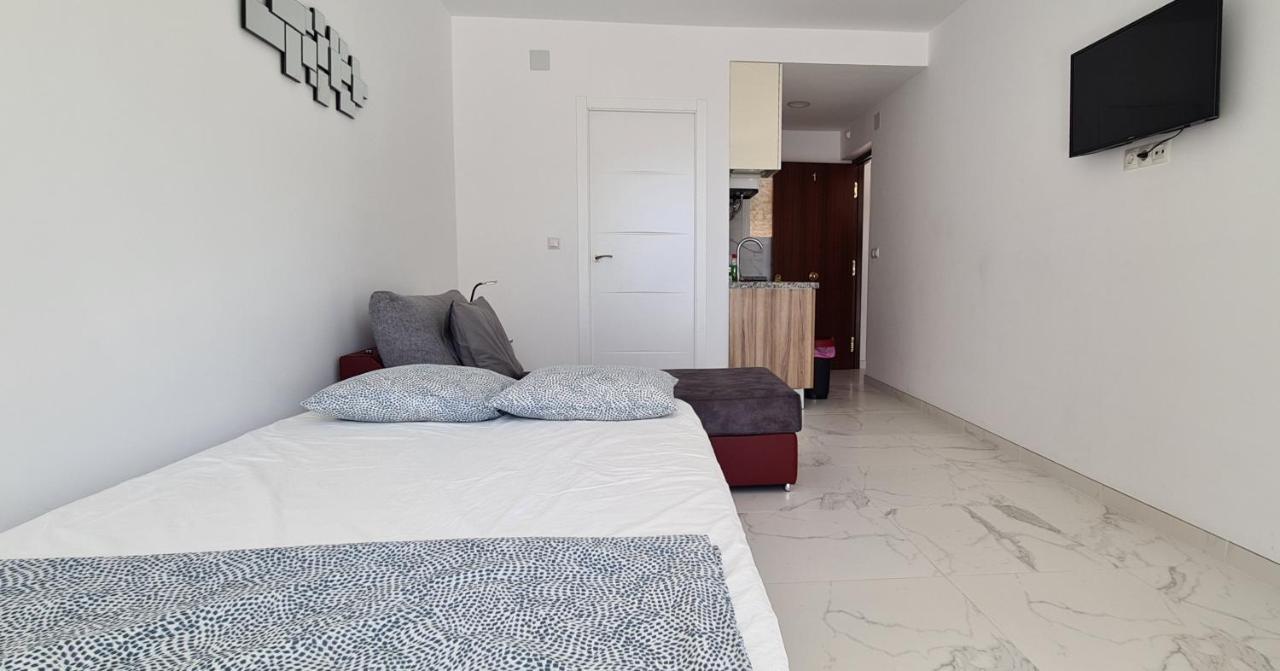 Babylon Tourist Apartments Benalmádena Extérieur photo
